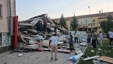Balıkesir Depremi Bilançosu: Sındırgı'da Kayıp, Yaralılar ve Son Durum