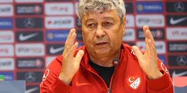 Lucescu'dan Ümit Akdağ'a Milli Takım Mesajı: "Ruhunu Hissetmelisin"